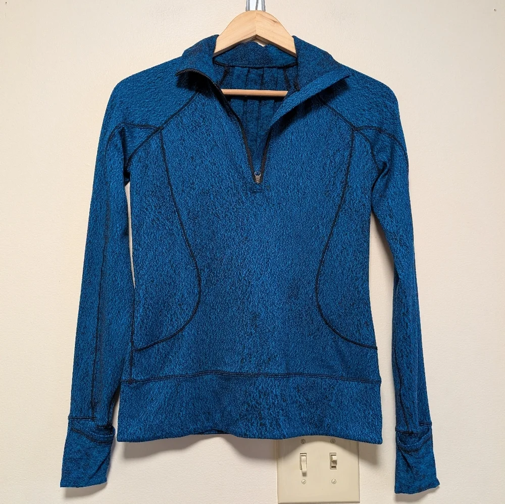 Lululemon Size 4 Blue Textured Half Zip Pullover Athletic Top